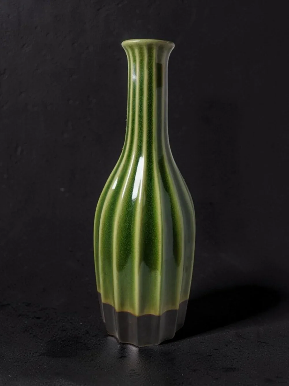 Vintage Dk.Green,Black Heavy Ceramic Ribbed Flanged Lip Vase